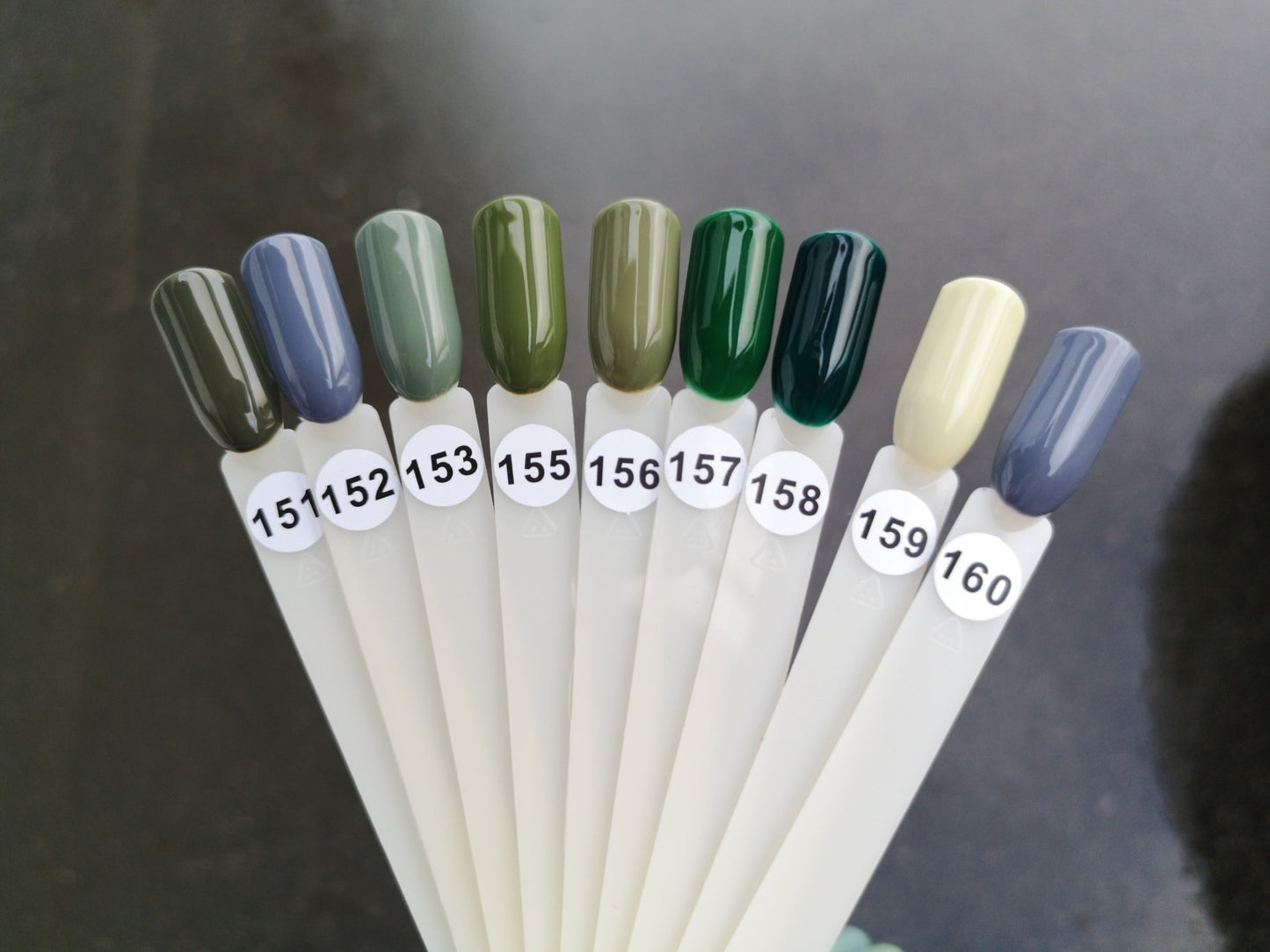 Diamondline GRANDE gelelakk Nr 151, 10 ml