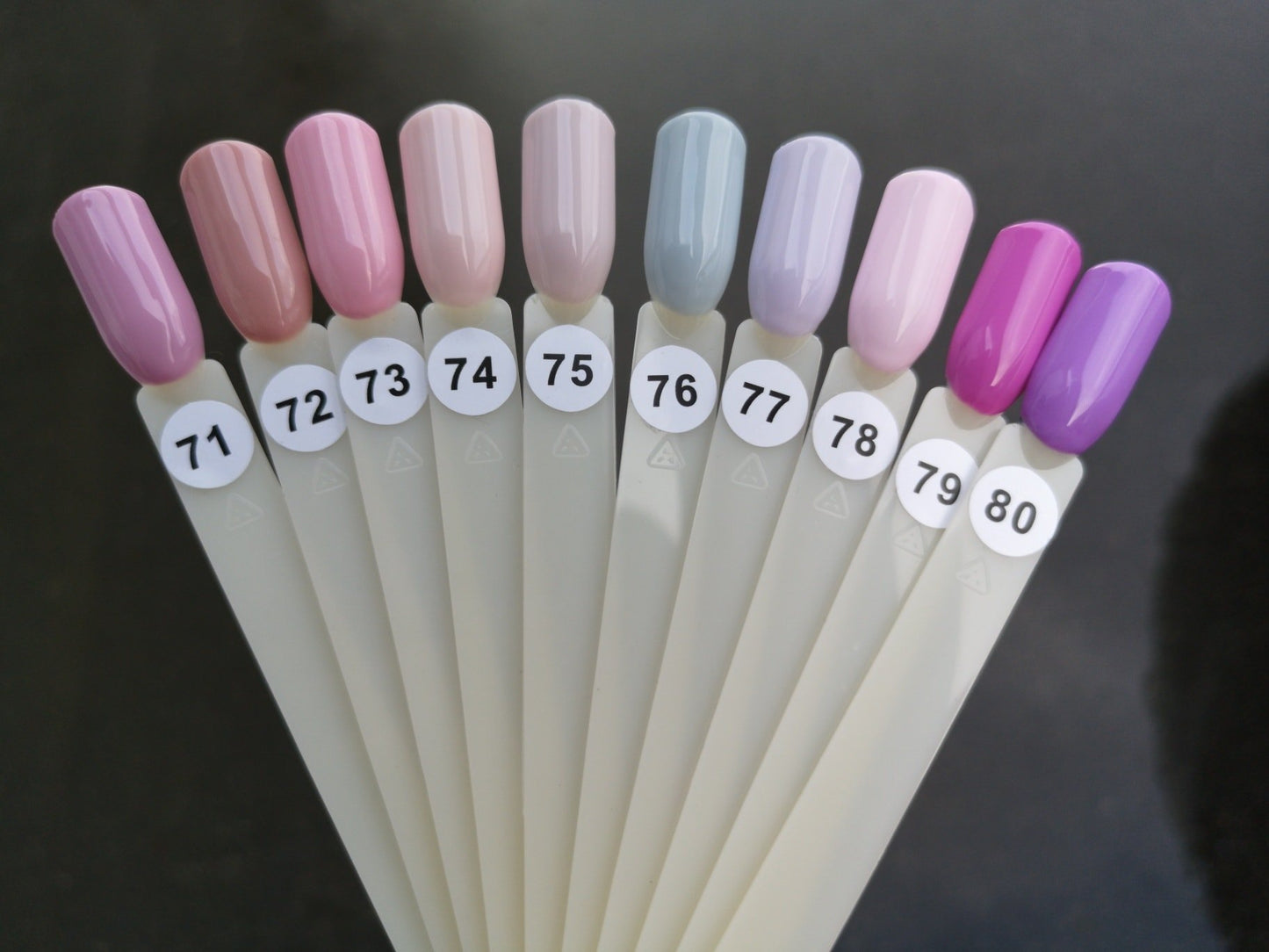 Diamondline GRANDE gelelakk Nr 77, 10 ml