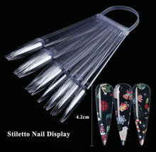 Load image into Gallery viewer, Nail Tips clear stilletto, 32 stk
